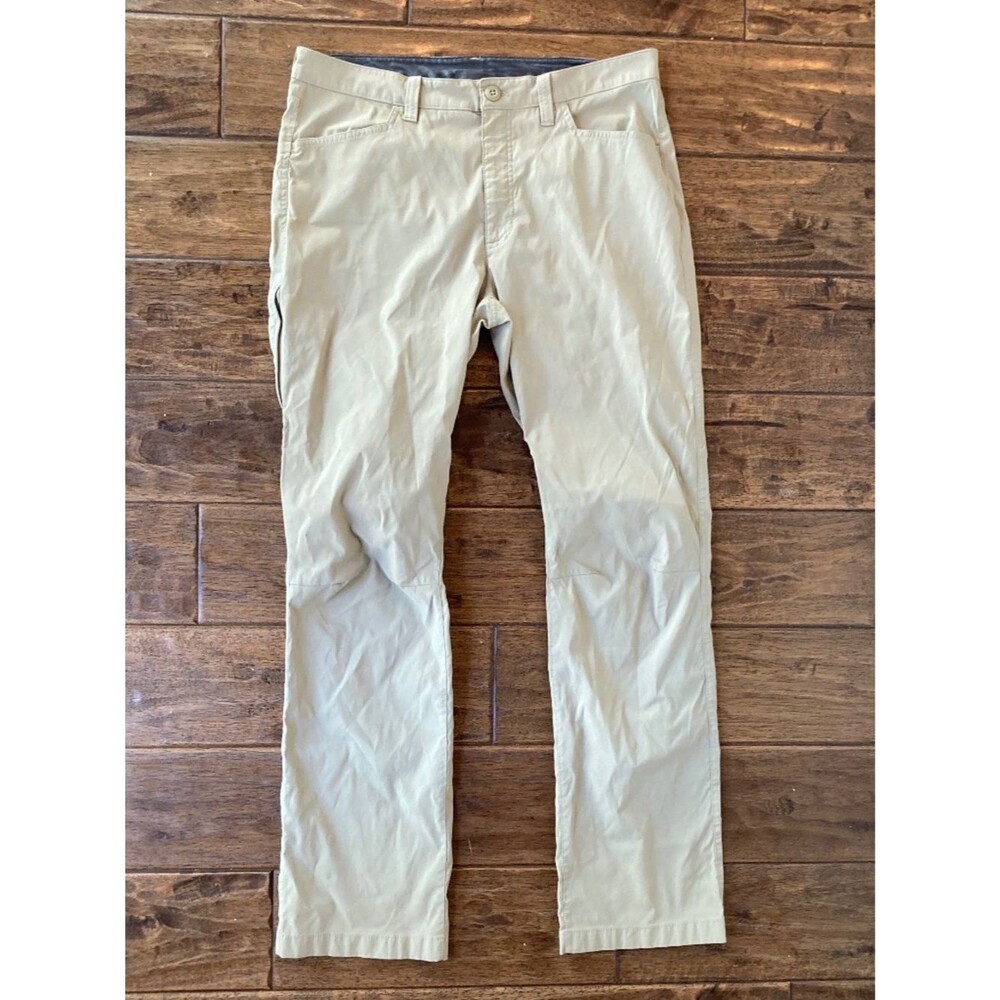 Eddie Bauer Mens Chino Pants Khaki Tan Stretch 34x32 Hiking Travel